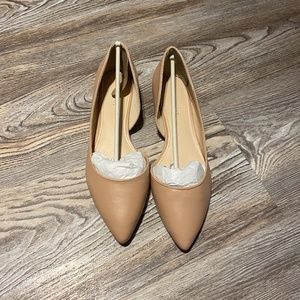 Women’s Flat Shoe